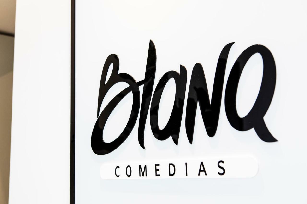 Blanq Comedias Valenza Esterno foto